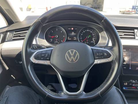 2021 Volkswagen Passat Variant — sličica 27