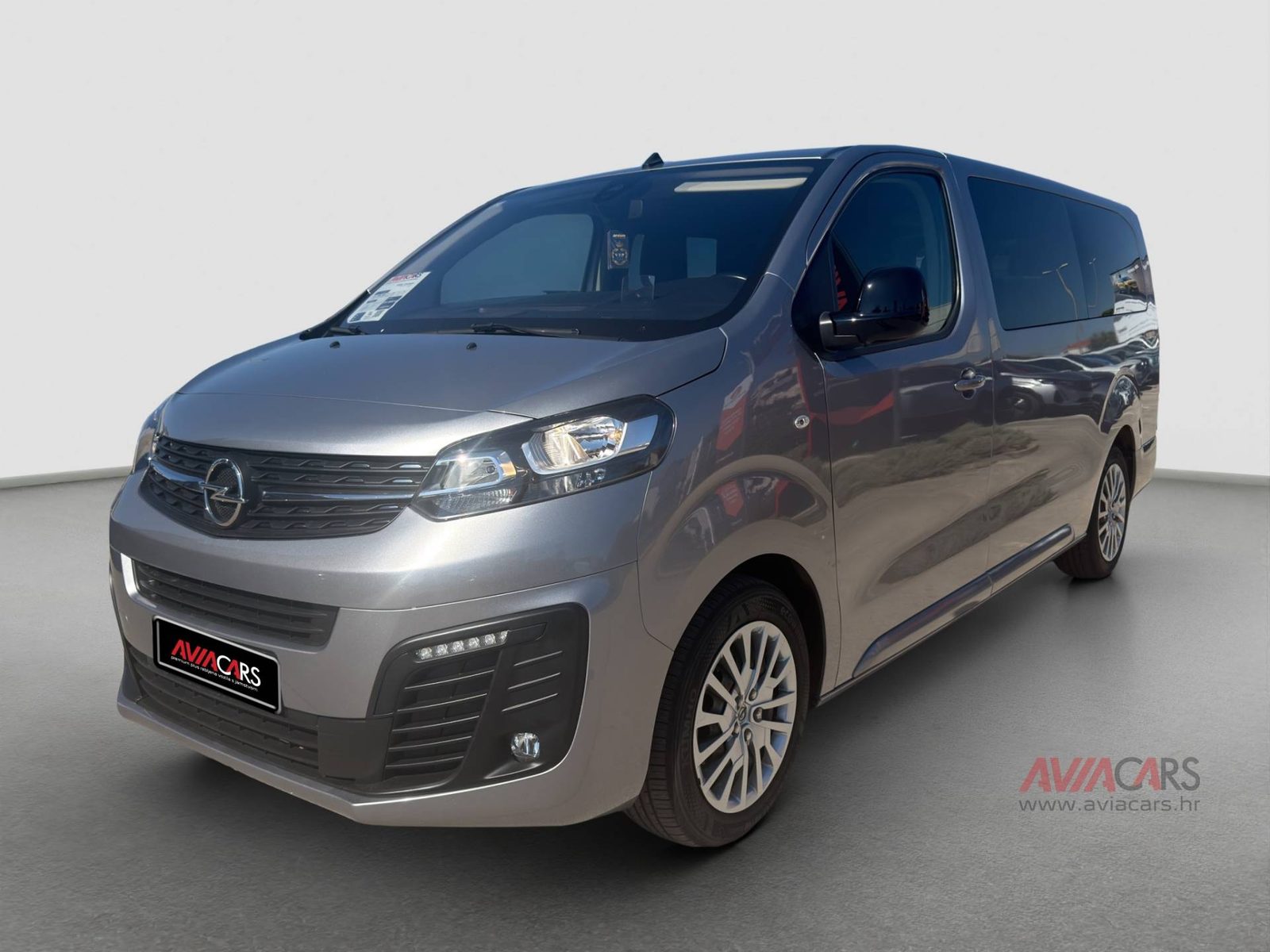 2022 Opel Zafira — fotografija 3
