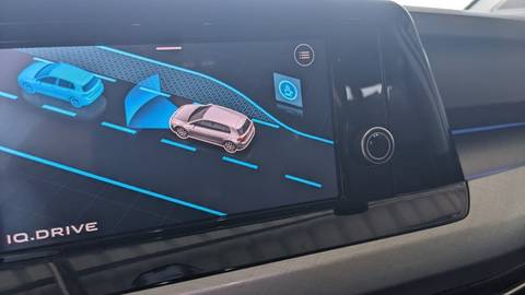 2022 Volkswagen Golf — sličica 18