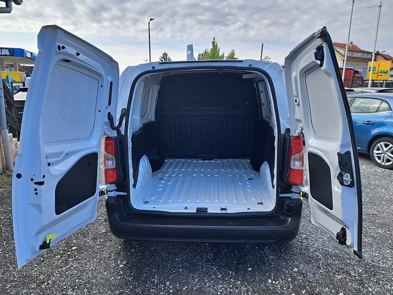 2019 Peugeot Partner — fotografija 9