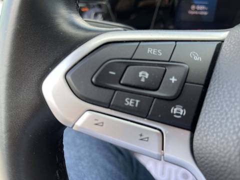 2022 Volkswagen Golf — sličica 23