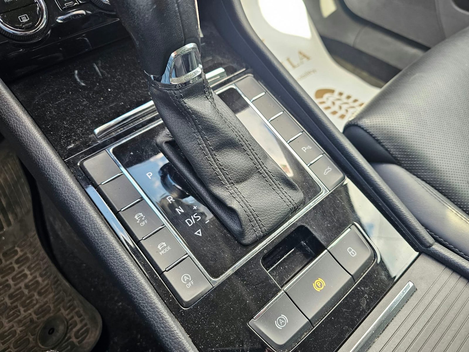 2019 Škoda Superb — fotografija 20