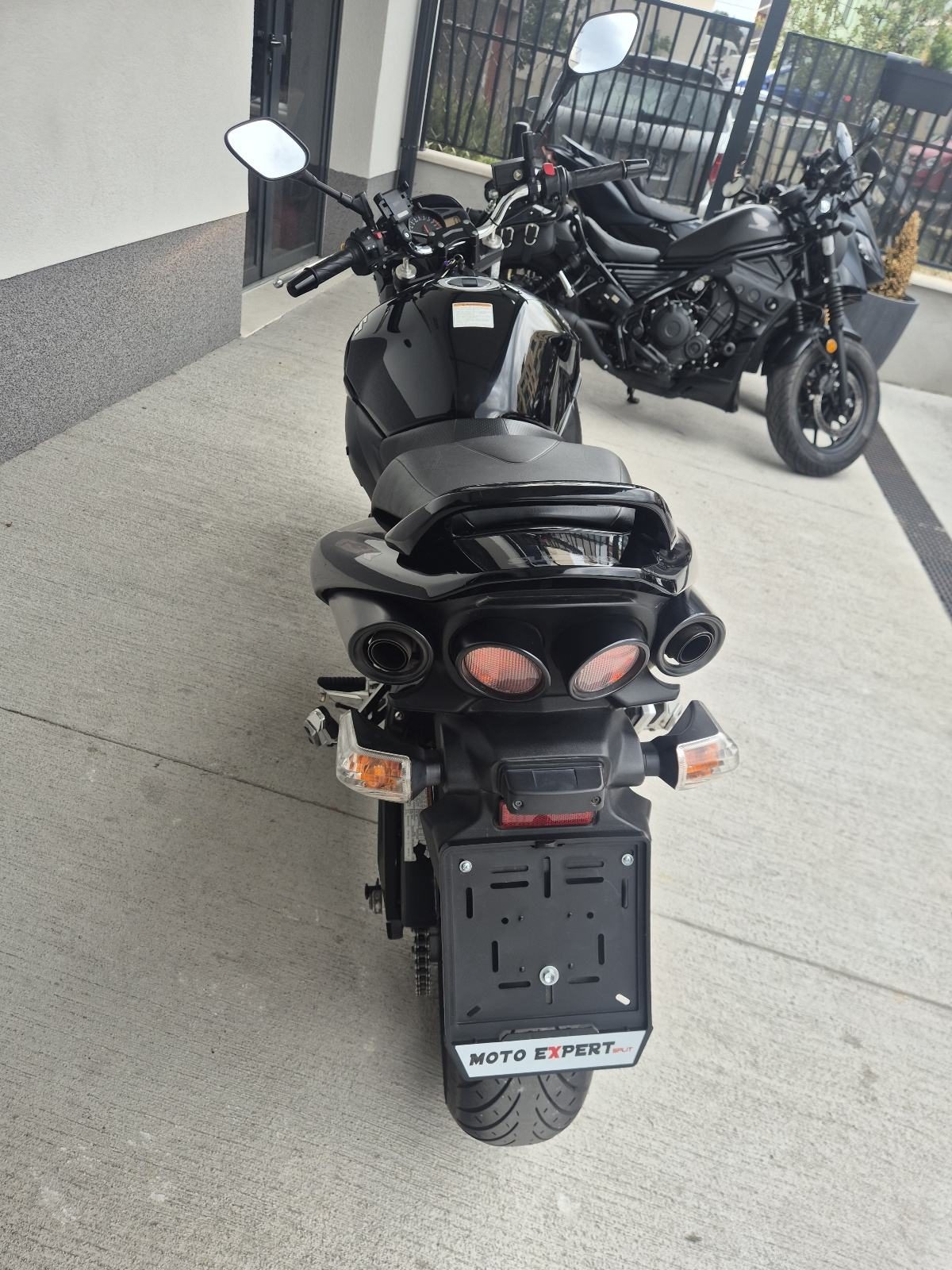 2010 Suzuki GSR600A — fotografija 14