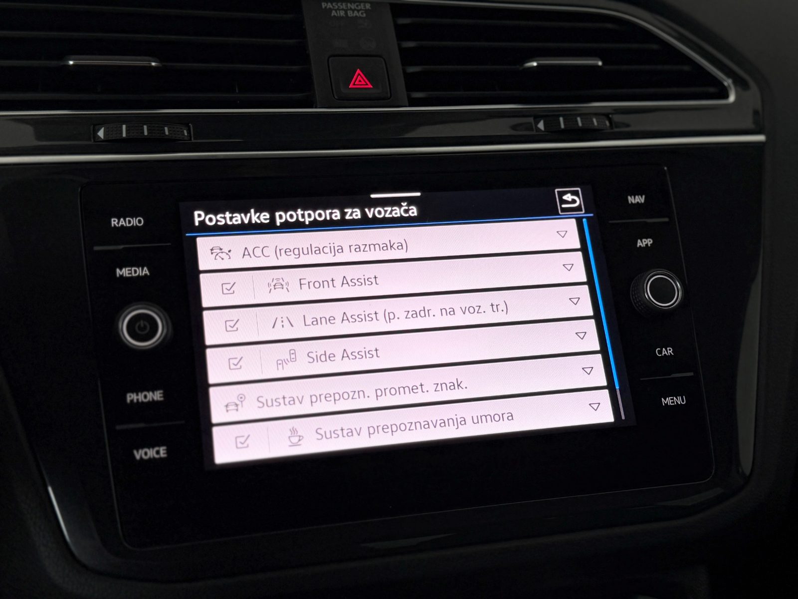 2022 Volkswagen Tiguan — fotografija 19