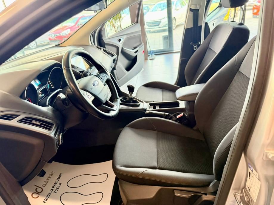 2018 Ford Focus — fotografija 15
