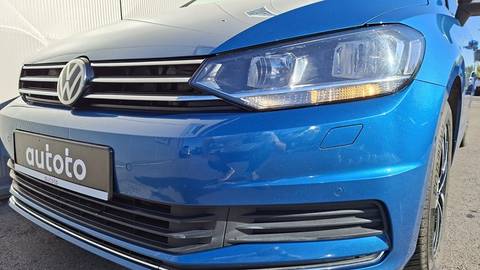 2020 Volkswagen Touran — sličica 26