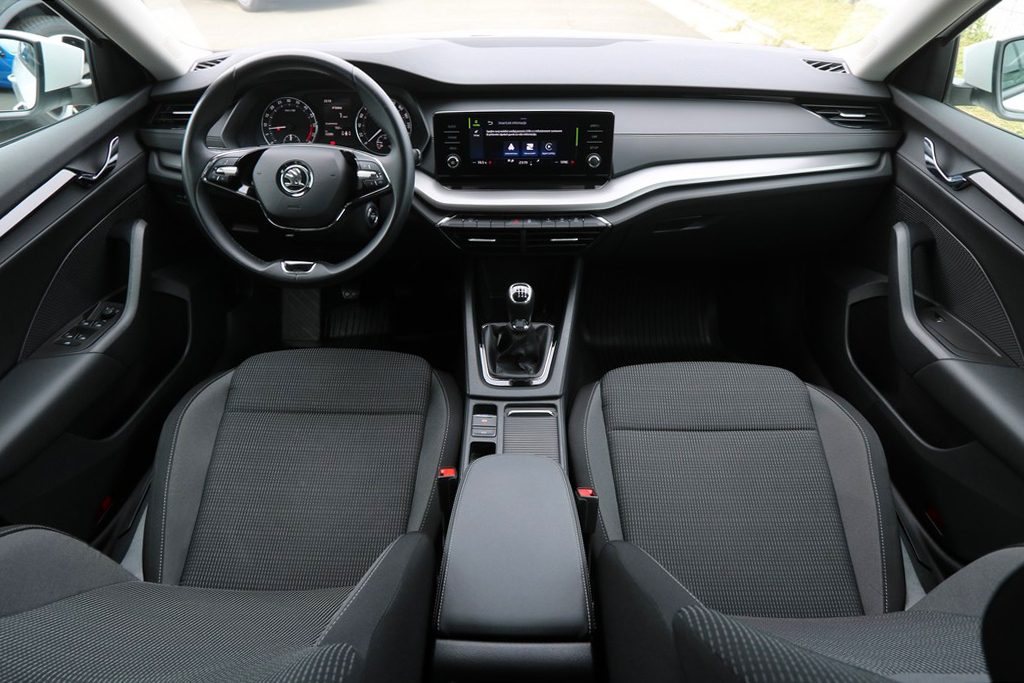 2022 Škoda Octavia — fotografija 5