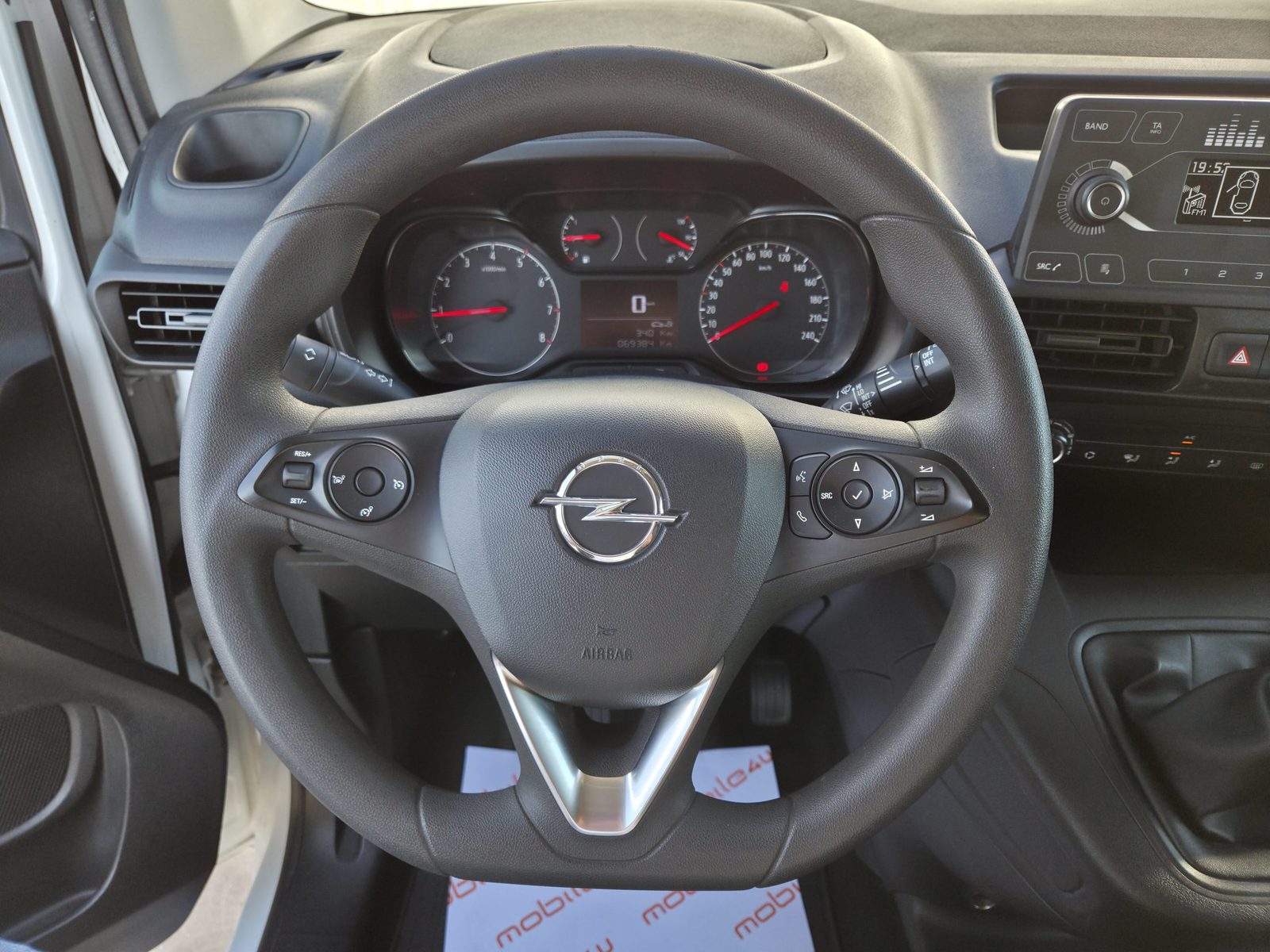 2021 Opel Combo — fotografija 9