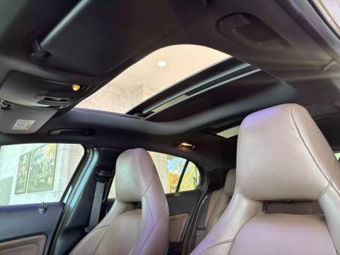 2015 Mercedes-Benz GLA — sličica 29