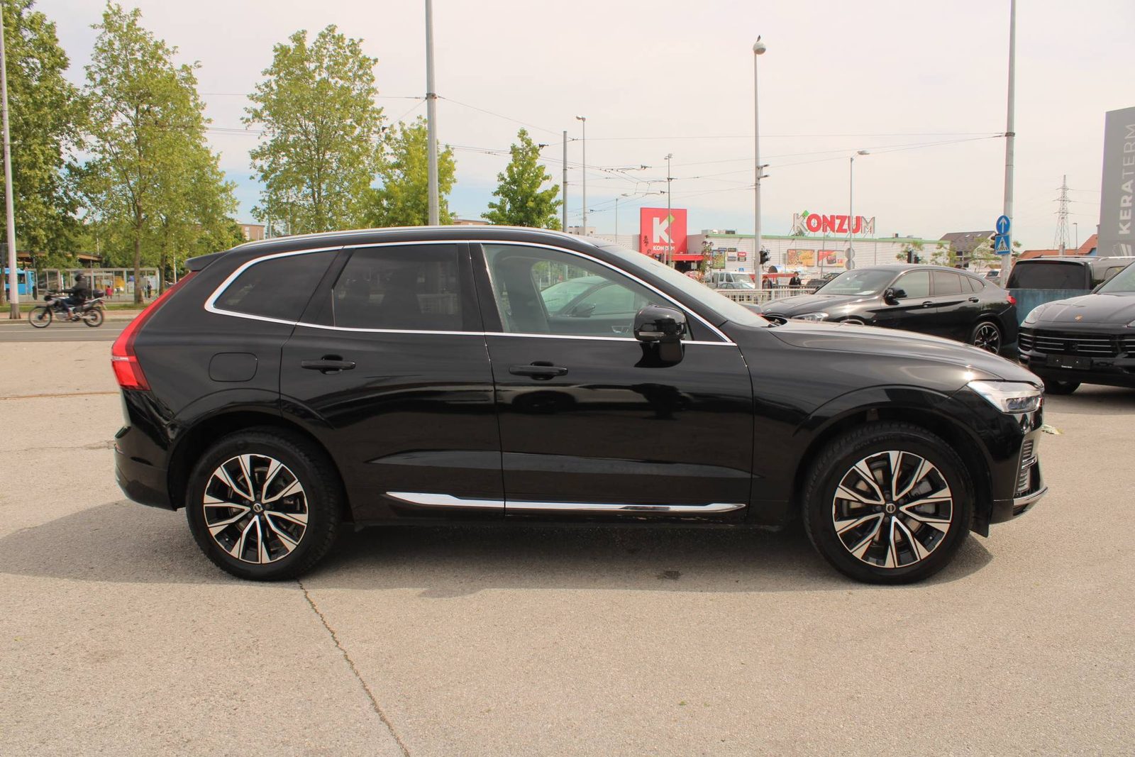 2023 Volvo XC60 — fotografija 4