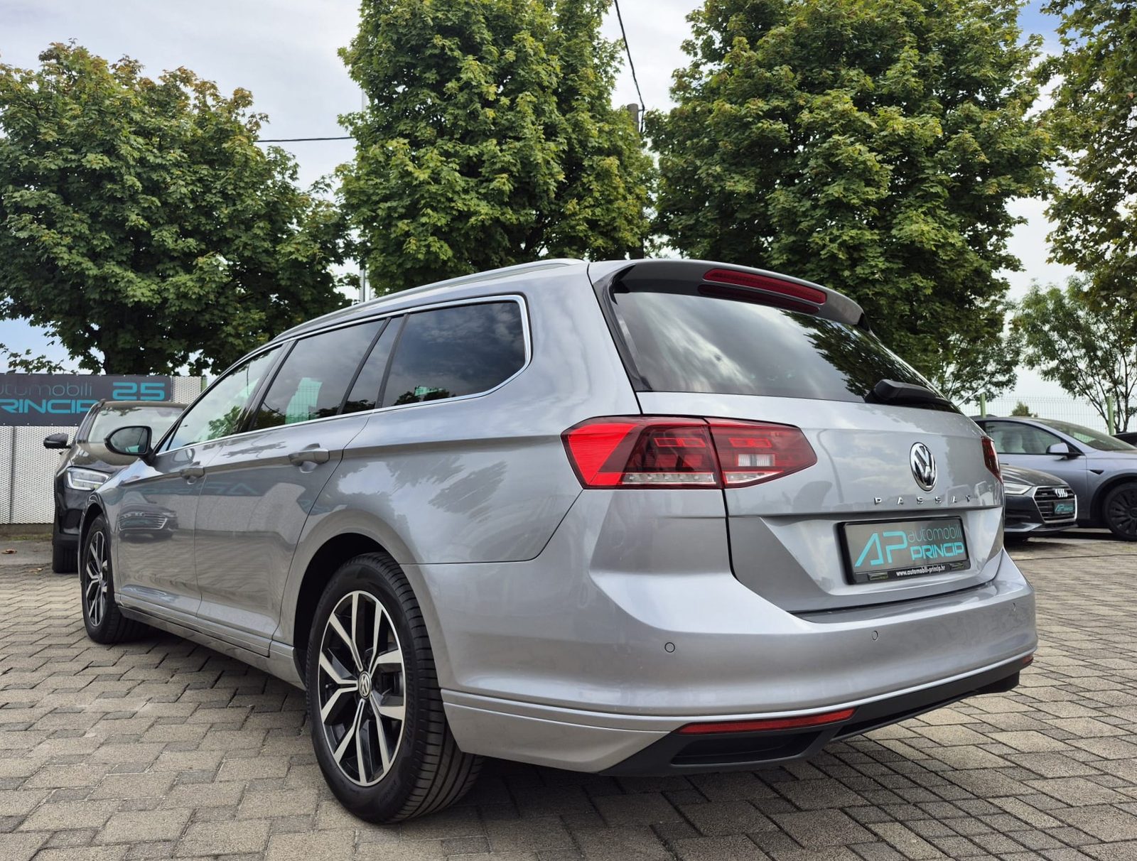 2020 Volkswagen Passat Variant — fotografija 4