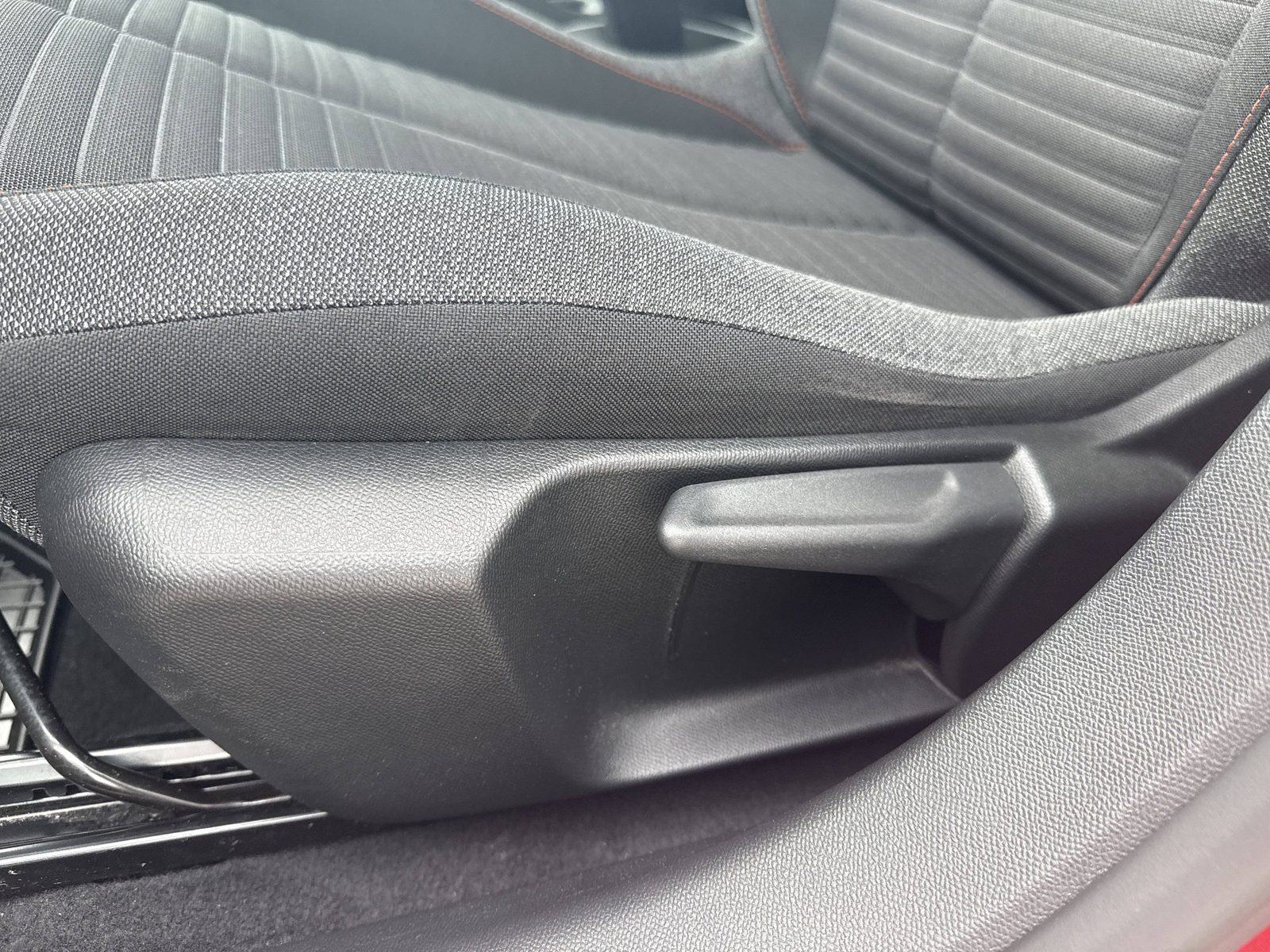 2020 Peugeot 208 — fotografija 16
