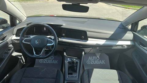 2023 Volkswagen Golf — sličica 11