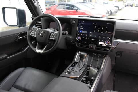 2025 Lexus GX — sličica 13