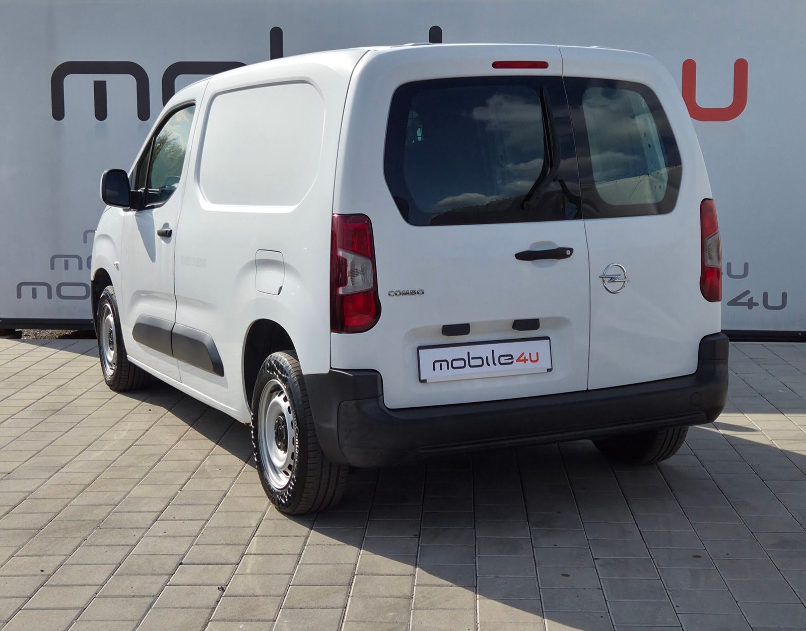 2020 Opel Combo — fotografija 3