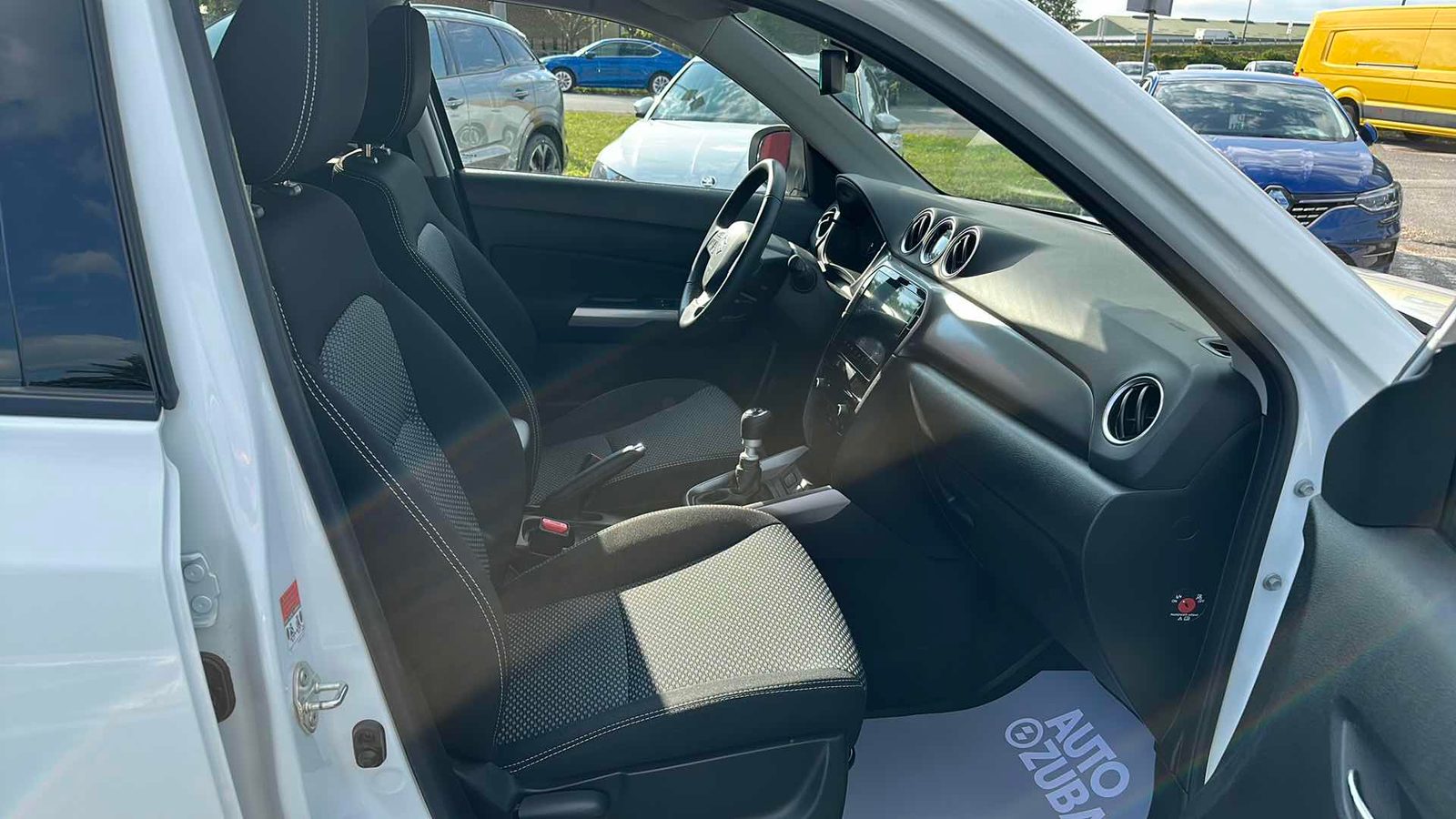 2024 Suzuki Vitara — fotografija 9