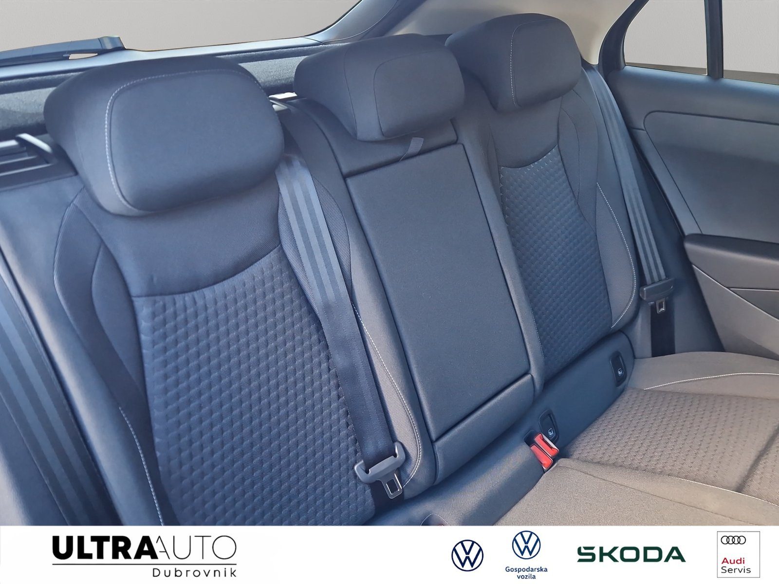 2026 Volkswagen T-Roc — fotografija 17
