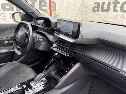 2020 Peugeot 2008 — sličica 15
