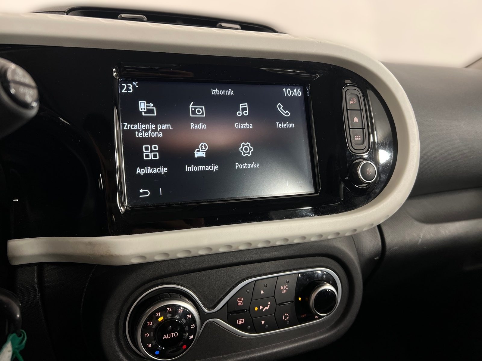 2022 Renault Twingo — fotografija 17