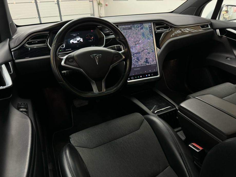 2017 Tesla Model — fotografija 9