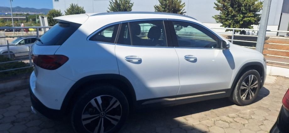 2025 Mercedes-Benz GLA Progressive — fotografija 7