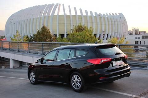 2020 Ford Focus — sličica 3