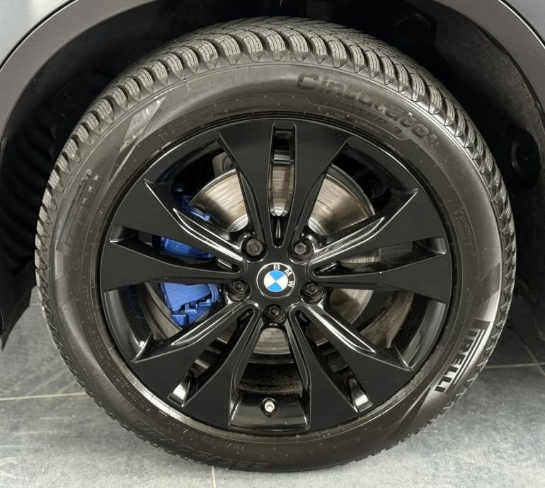 2022 BMW X1 — fotografija 24