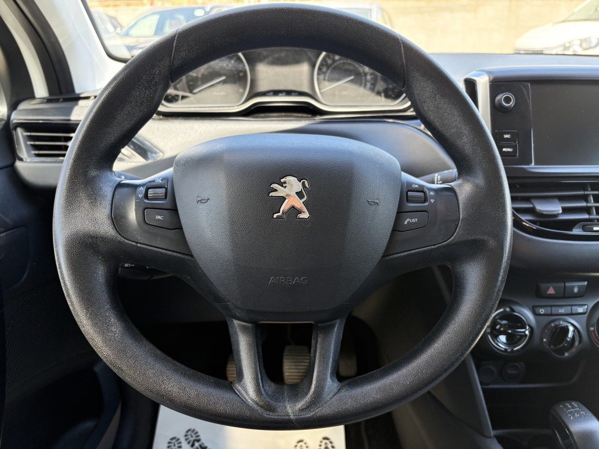 2020 Peugeot 208 — fotografija 10