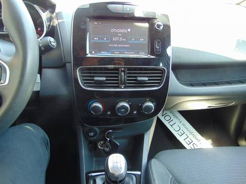 2019 Renault Clio — sličica 10