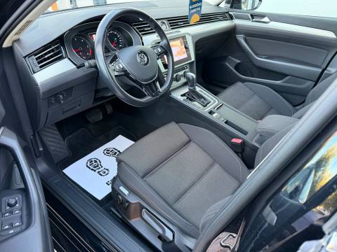 2019 Volkswagen Passat — sličica 14