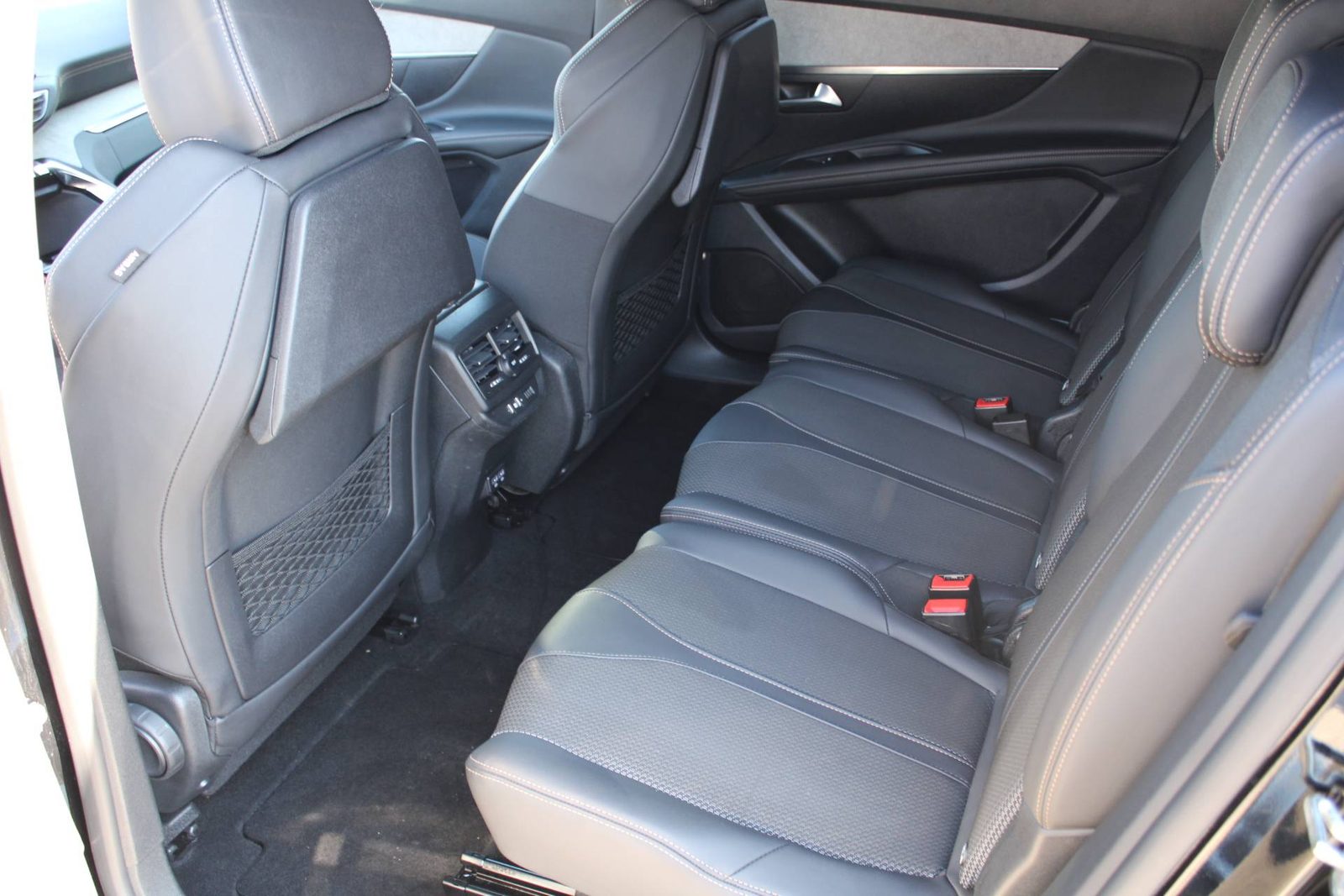 2024 Peugeot 5008 — fotografija 11