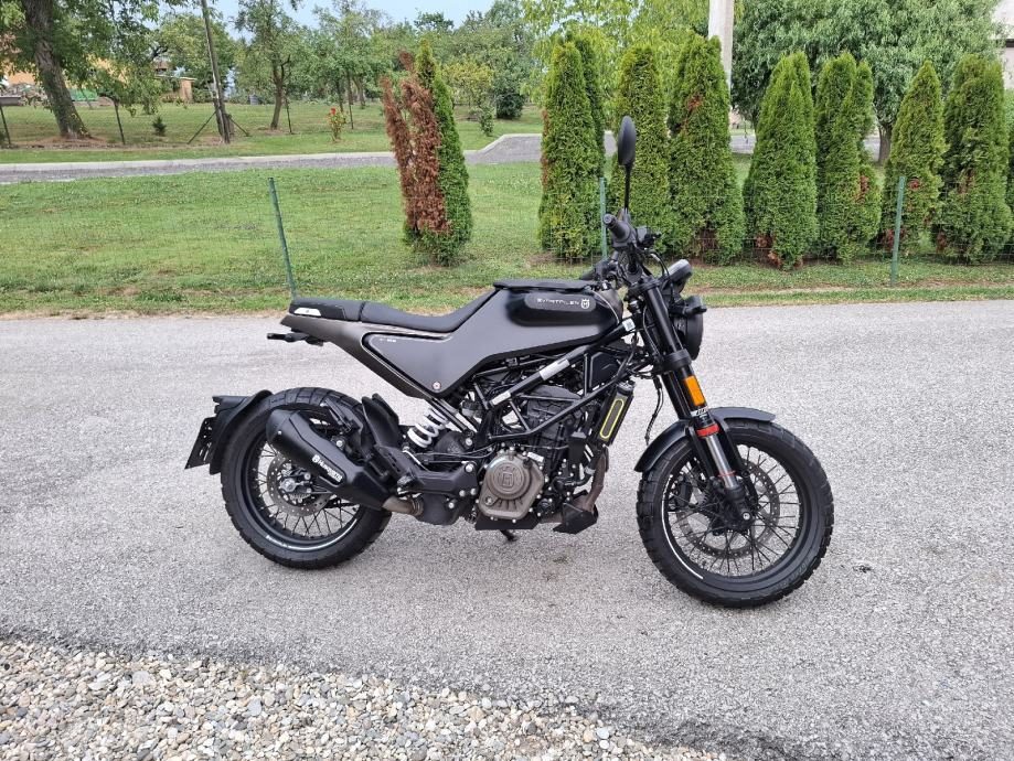 2022 Husqvarna SVARTPILEN 125 — fotografija 8
