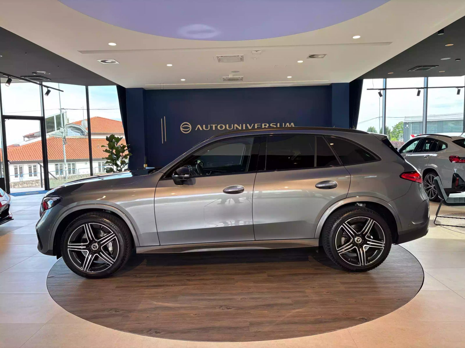 2023 Mercedes-Benz GLC — fotografija 9