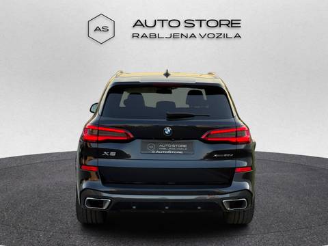 2019 BMW X5 M Sport — sličica 7