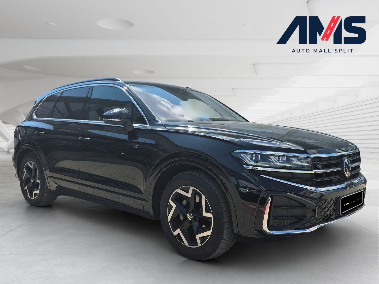 2024 Volkswagen Touareg — fotografija 7