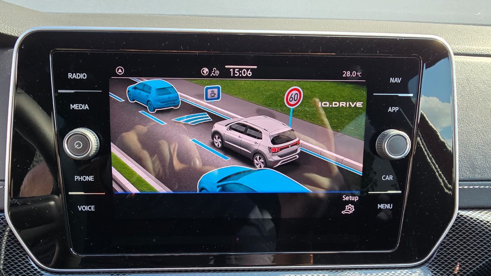 2026 Volkswagen T-Cross R-Line — fotografija 15