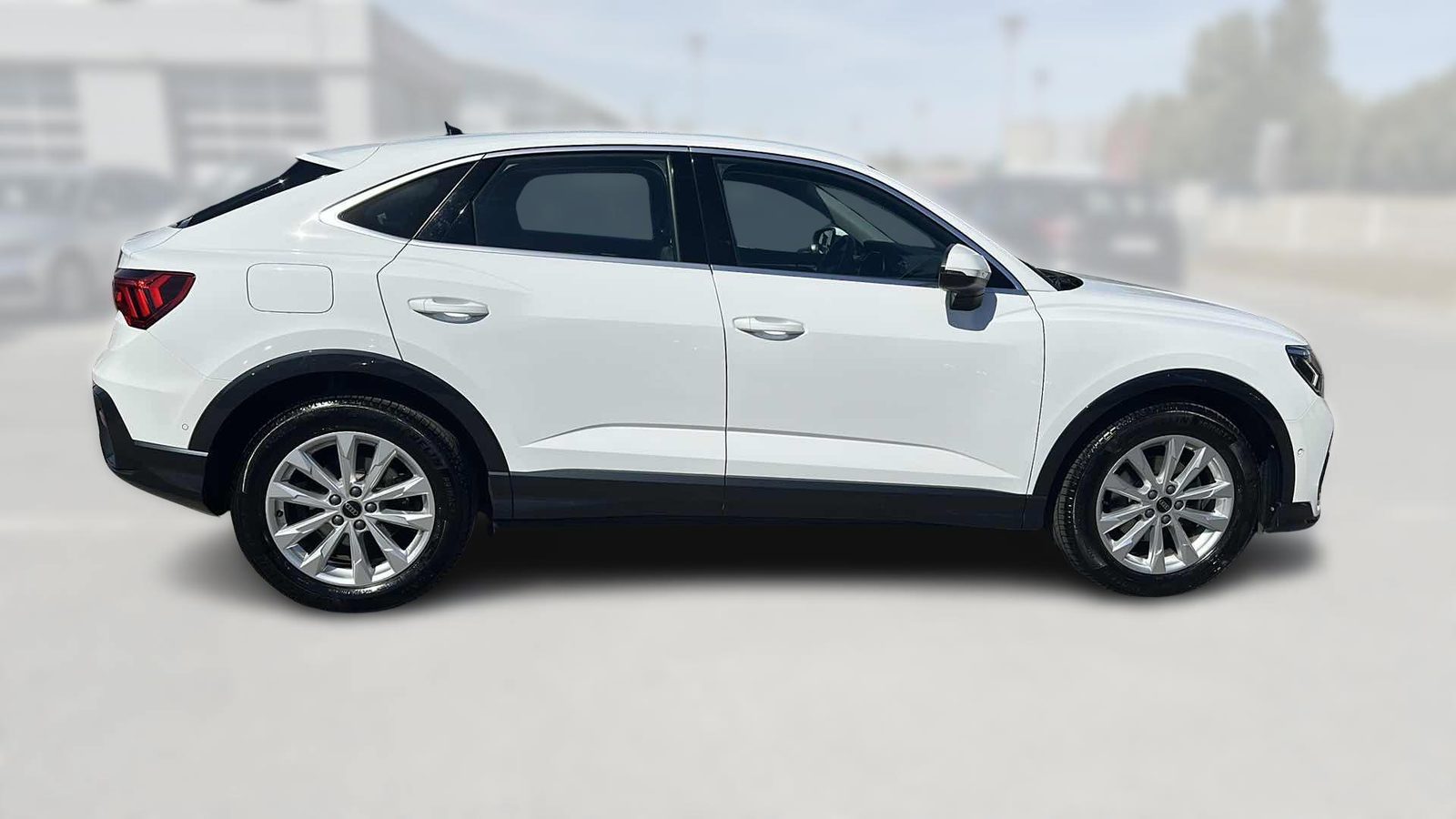 2024 Audi Q3 Sportback — fotografija 8