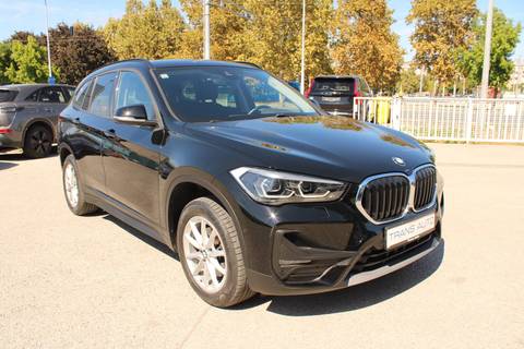 2022 BMW X1 — sličica 3