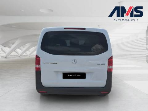2022 Mercedes-Benz Vito — sličica 4