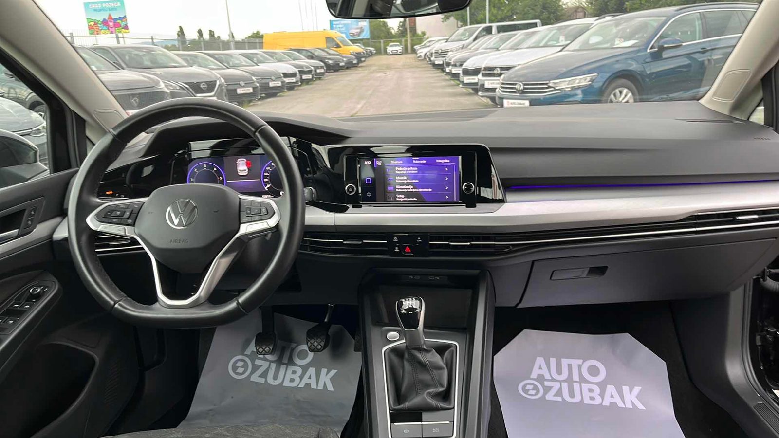 2024 Volkswagen Golf — fotografija 11