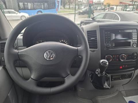 2016 Volkswagen Crafter — sličica 13