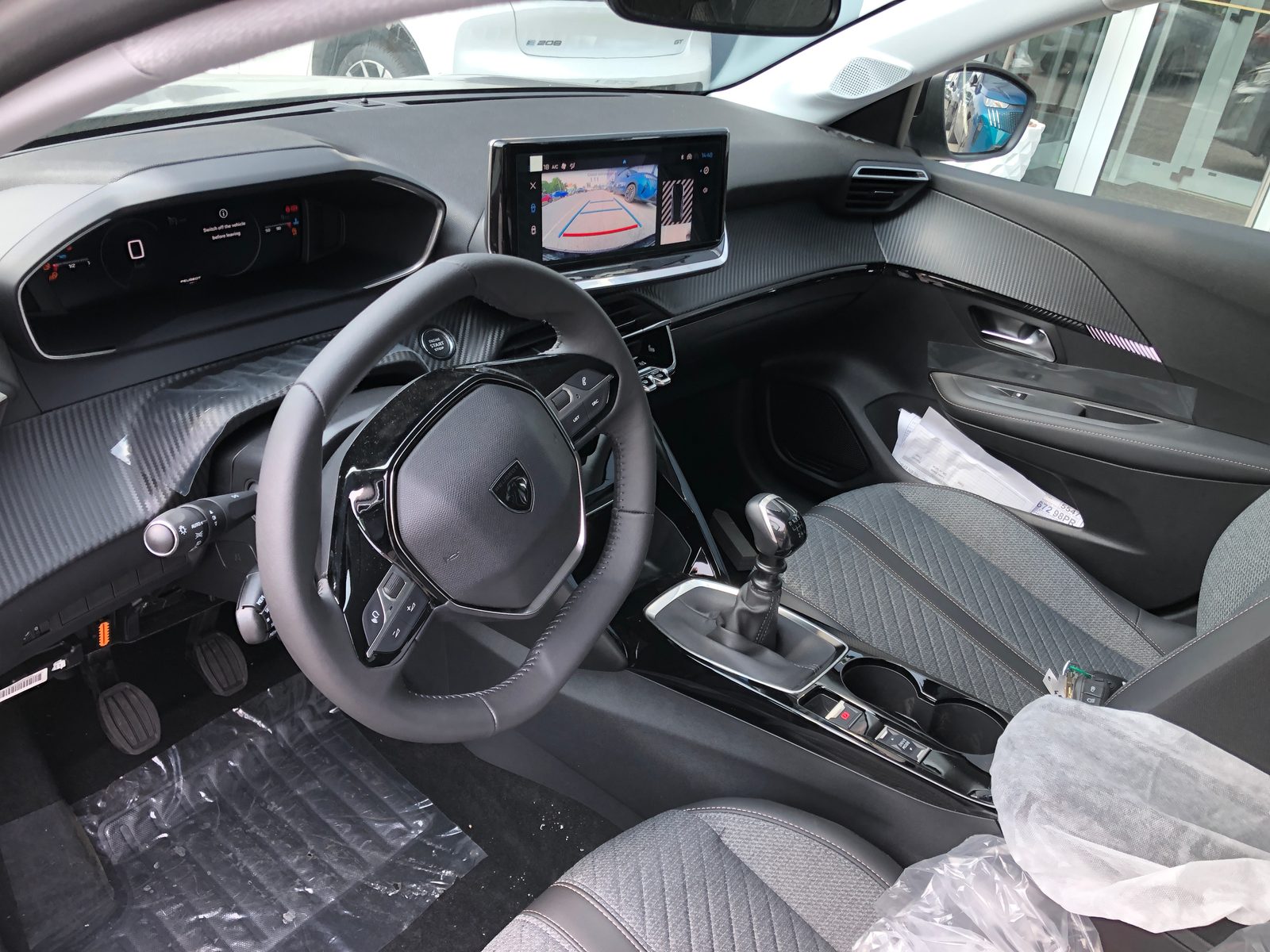 2026 Peugeot 208 — fotografija 6