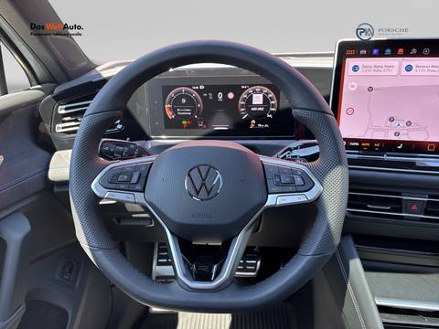 2026 Volkswagen Tiguan R-Line — sličica 14