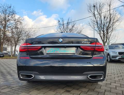 2016 BMW Serija 7 — sličica 5