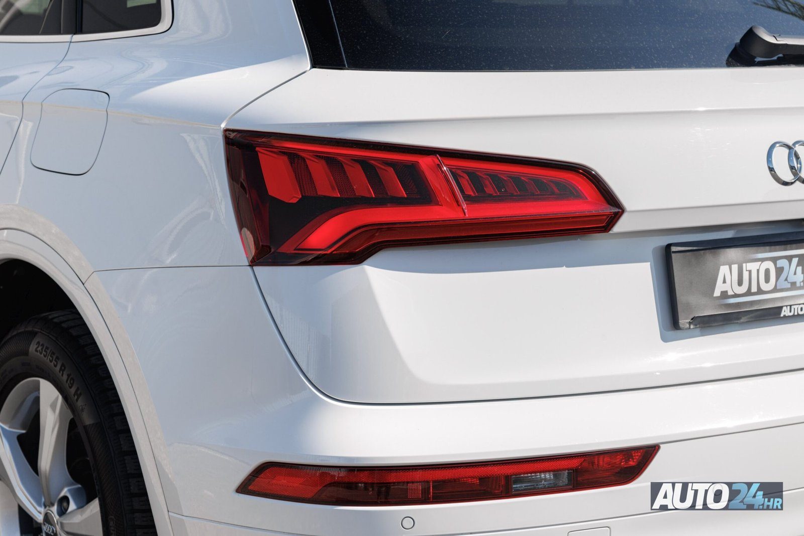 2020 Audi Q5 S line — fotografija 16