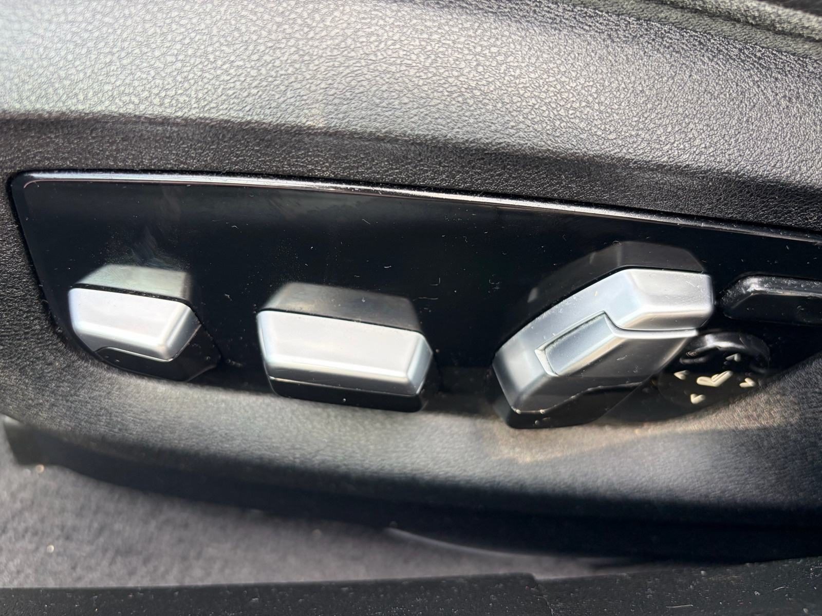 2019 BMW Serija 5 — fotografija 22