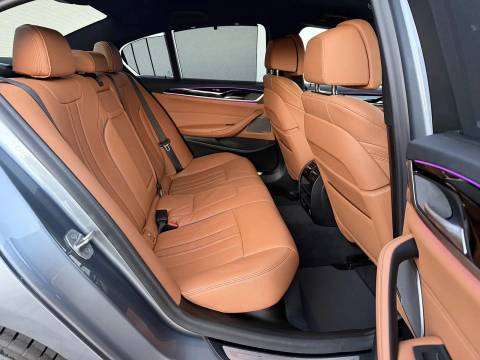 2021 BMW Serija 5 — sličica 26