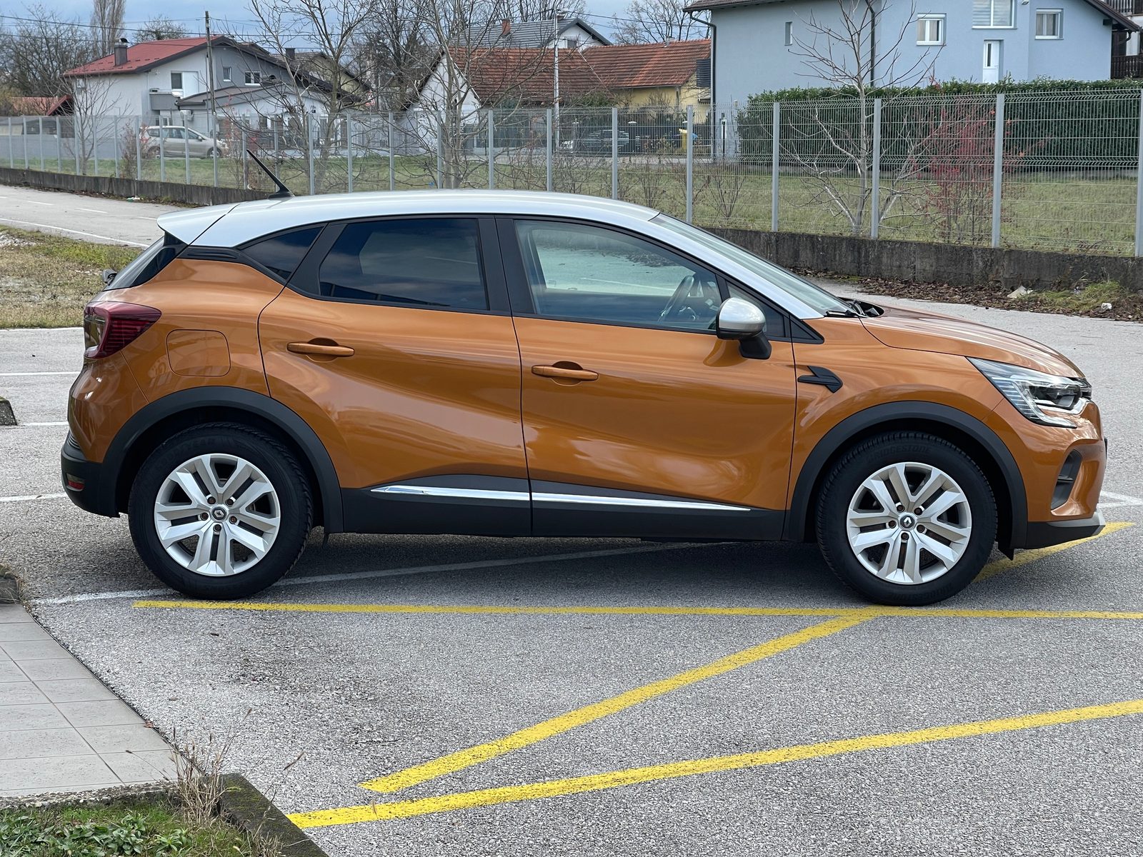 2020 Renault Captur — fotografija 5
