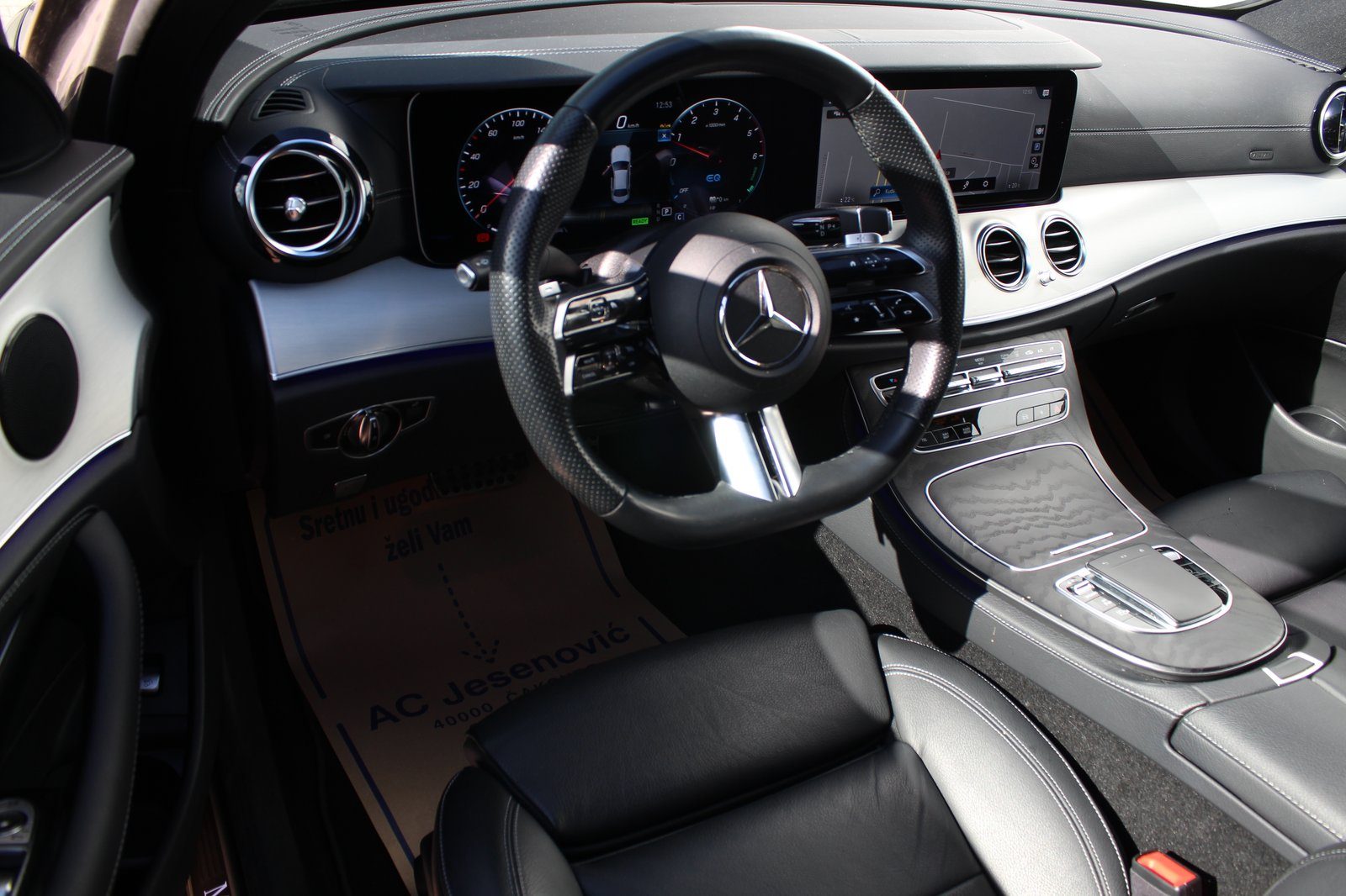 2023 Mercedes-Benz E-klasa — fotografija 9