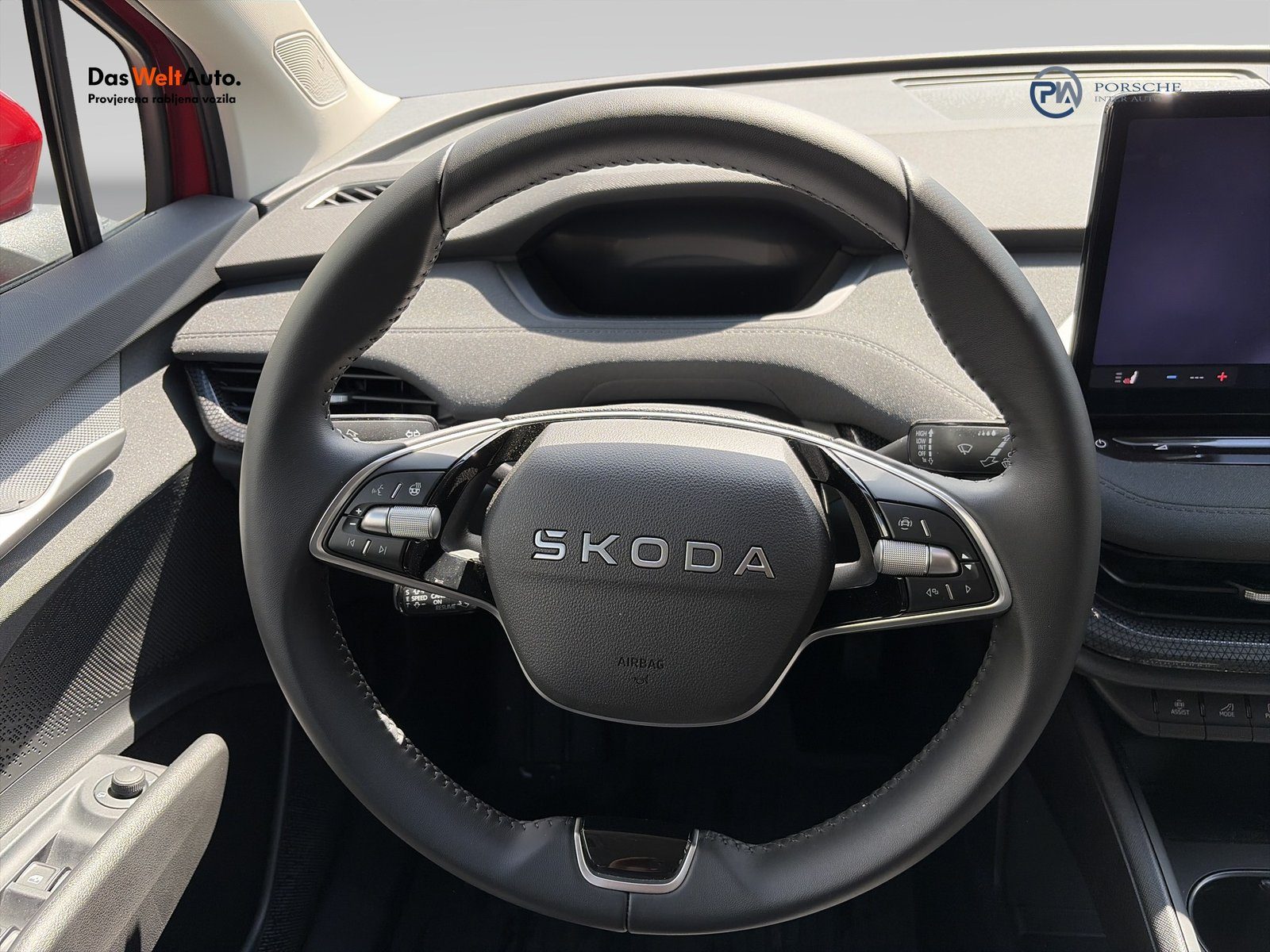2026 Škoda ELROQ — fotografija 14